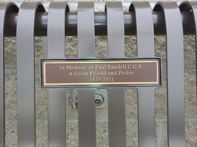 Bench_1.jpg