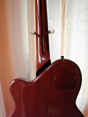 ' Kirk Sand mahogany guitar back close neck joint.jpg