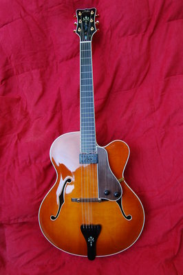 Guitars 009.jpg
