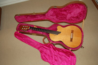 Gibson CE Studio 001.jpg